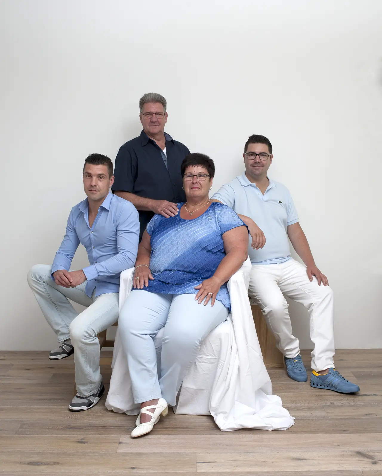 Fine art family portrait by Kwaak Photography in Halton Hills